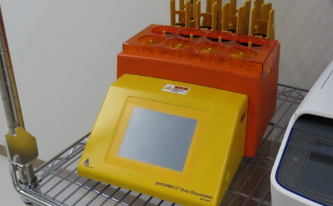 自動組織分散・破砕装置